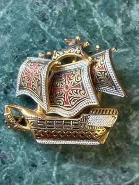 Vintage Damascene Spanish Galleon Ship Brooch Gold & Silver Tone Made in Spain